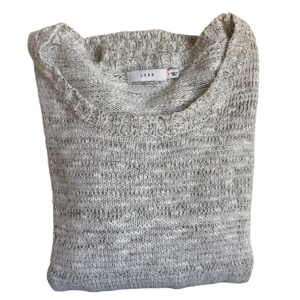 LUSH Light Grey Rounded Hem Crewneck Sweater - Size Small